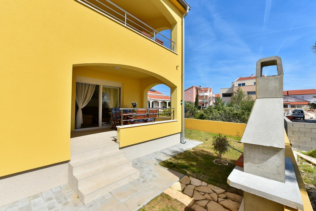Apartments Ana Vrsi Esterno foto